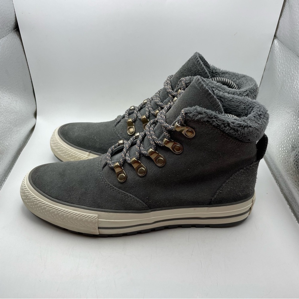 Converse All Star Ember Gray Suede Faux Fur Lined Boots Size 6.5